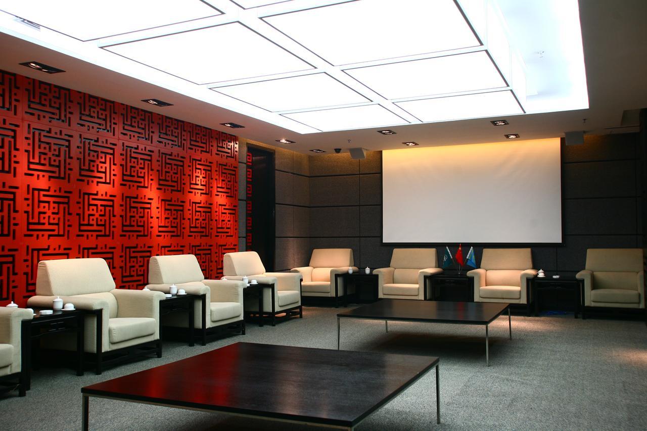 Xinjiang Yema International Clubhouse Hotell Urumqi Exteriör bild